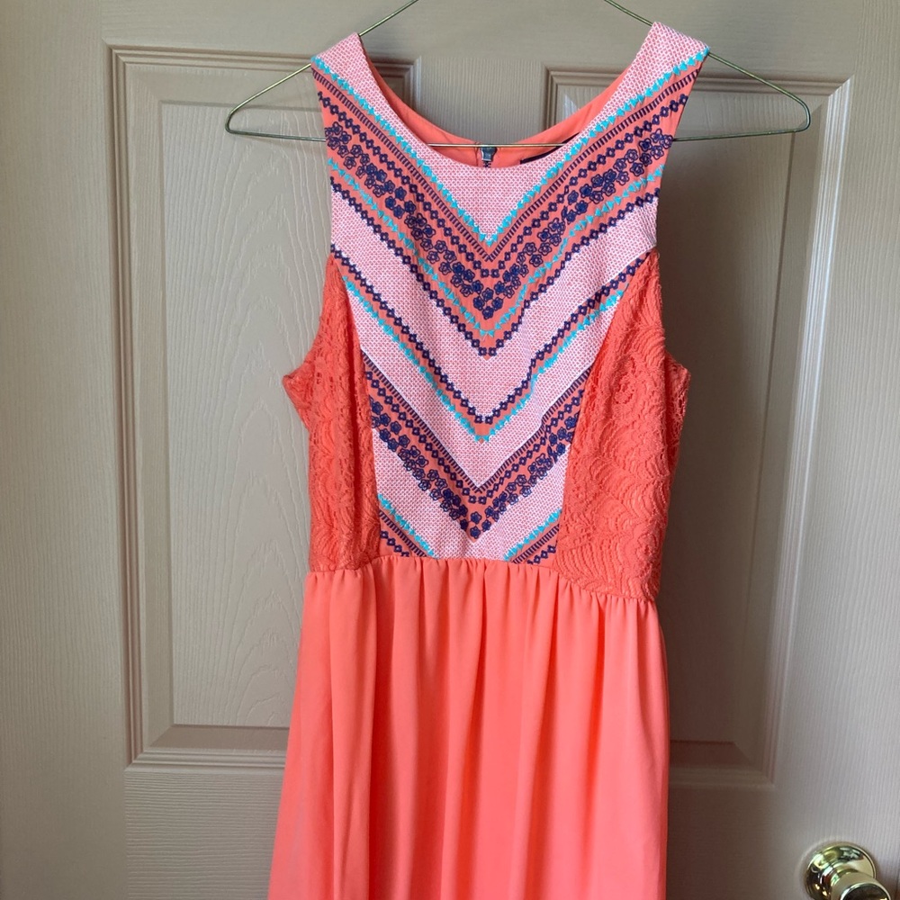 Coral Colored Stunner 😍